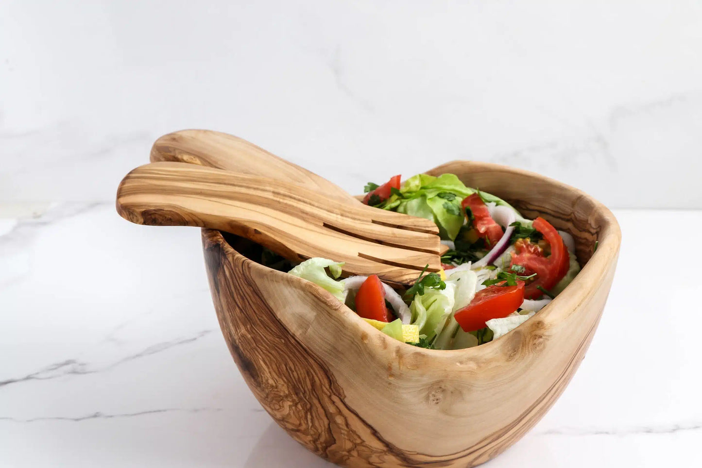 Salatschüssel aus Olivenholz mit Besteck, 18 cm – handgefertigt und nachhaltig