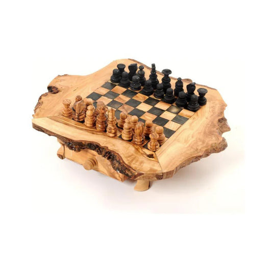 Nachhaltig gefertigtes Schachbrett aus echtem Olivenholz – Naturprodukt mit Schweizer Veredelung