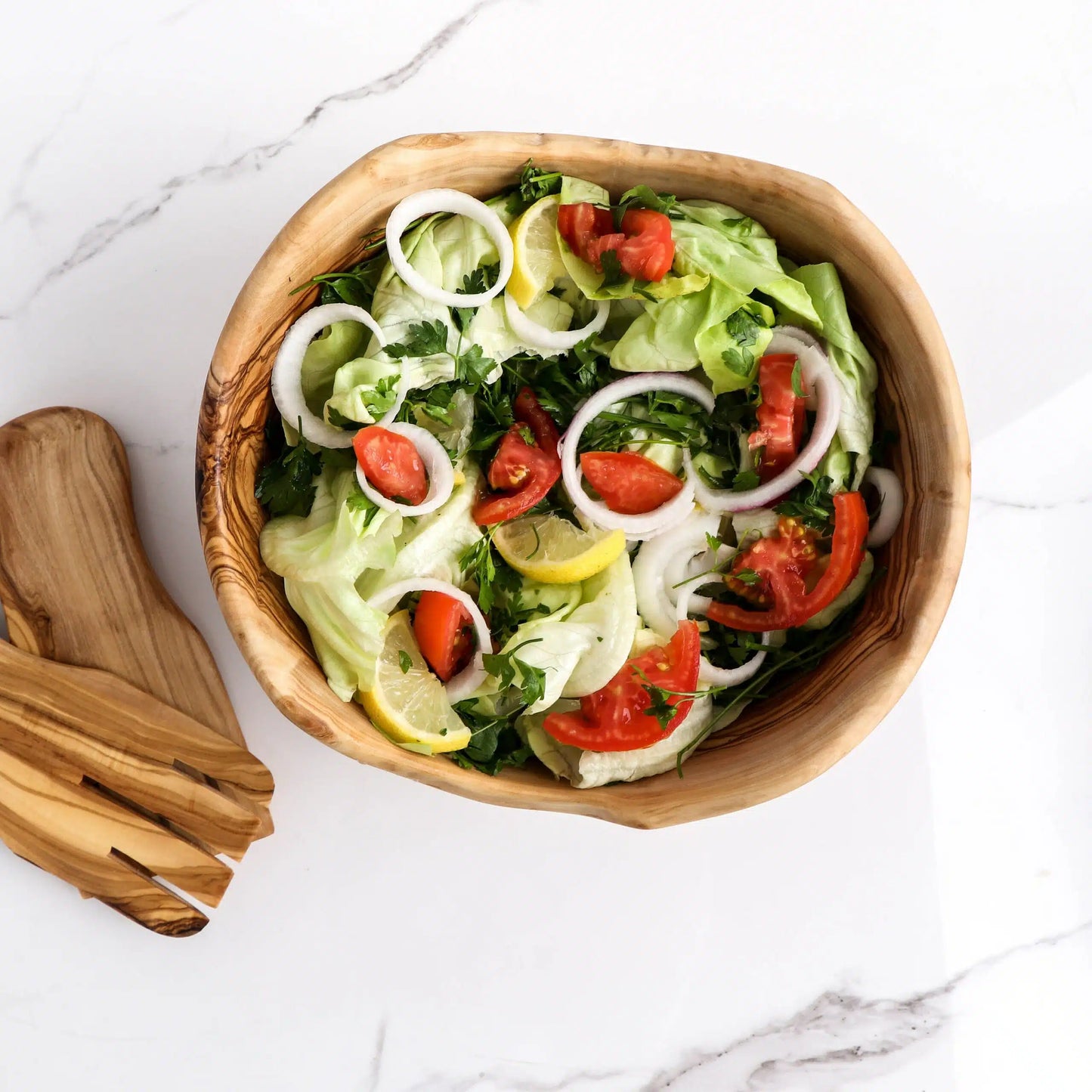 Salatschüssel aus Olivenholz mit Besteck, 18 cm – handgefertigt und nachhaltig