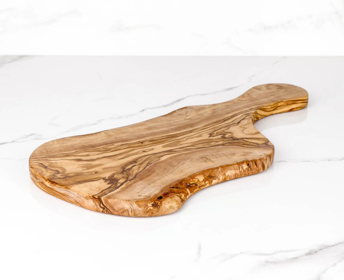 Handgefertigtes Schneidebrett aus Olivenholz, Wurstbrett, Langlebig und robust - Handgefertigt Schweiz | Mediterranean Art - Handgefertigt Schweiz | Mediterranean Art - Handgefertigt Schweiz | Mediterranean Art Olivenholz handgefertigt Schweiz - Bild 4